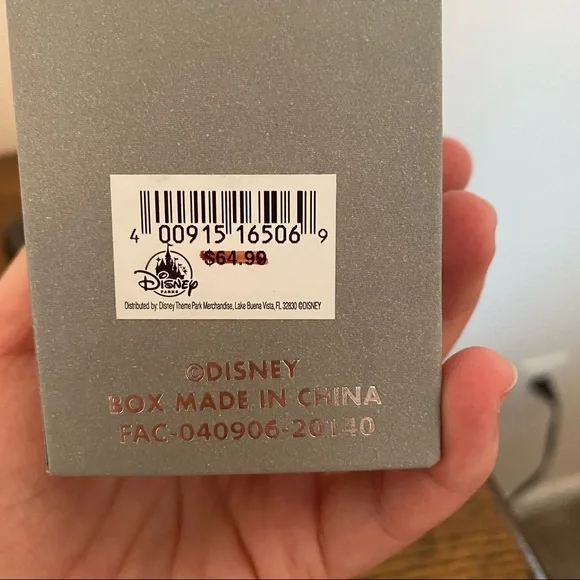 Disney Castle Watch - Picture 2 of 2